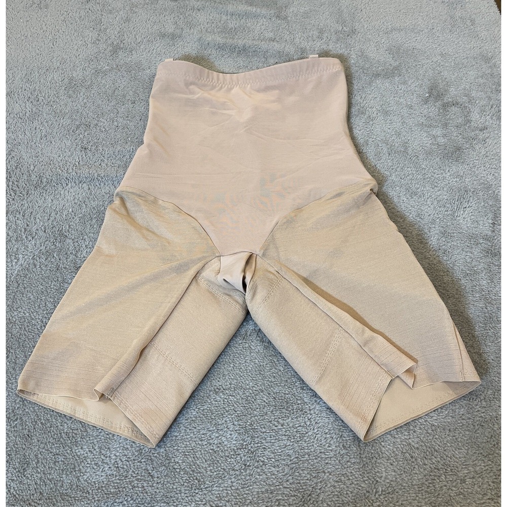 HoneyLove Women's Superpower Sculpt Wear High-Waist Short Sand Size Medium